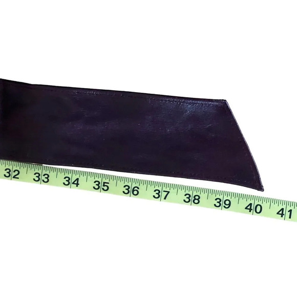 Vtg Burgundy Cowhide Leather Belt 40” Gold Tone Buckle Adjustable Made in USA - Picture 7 of 15